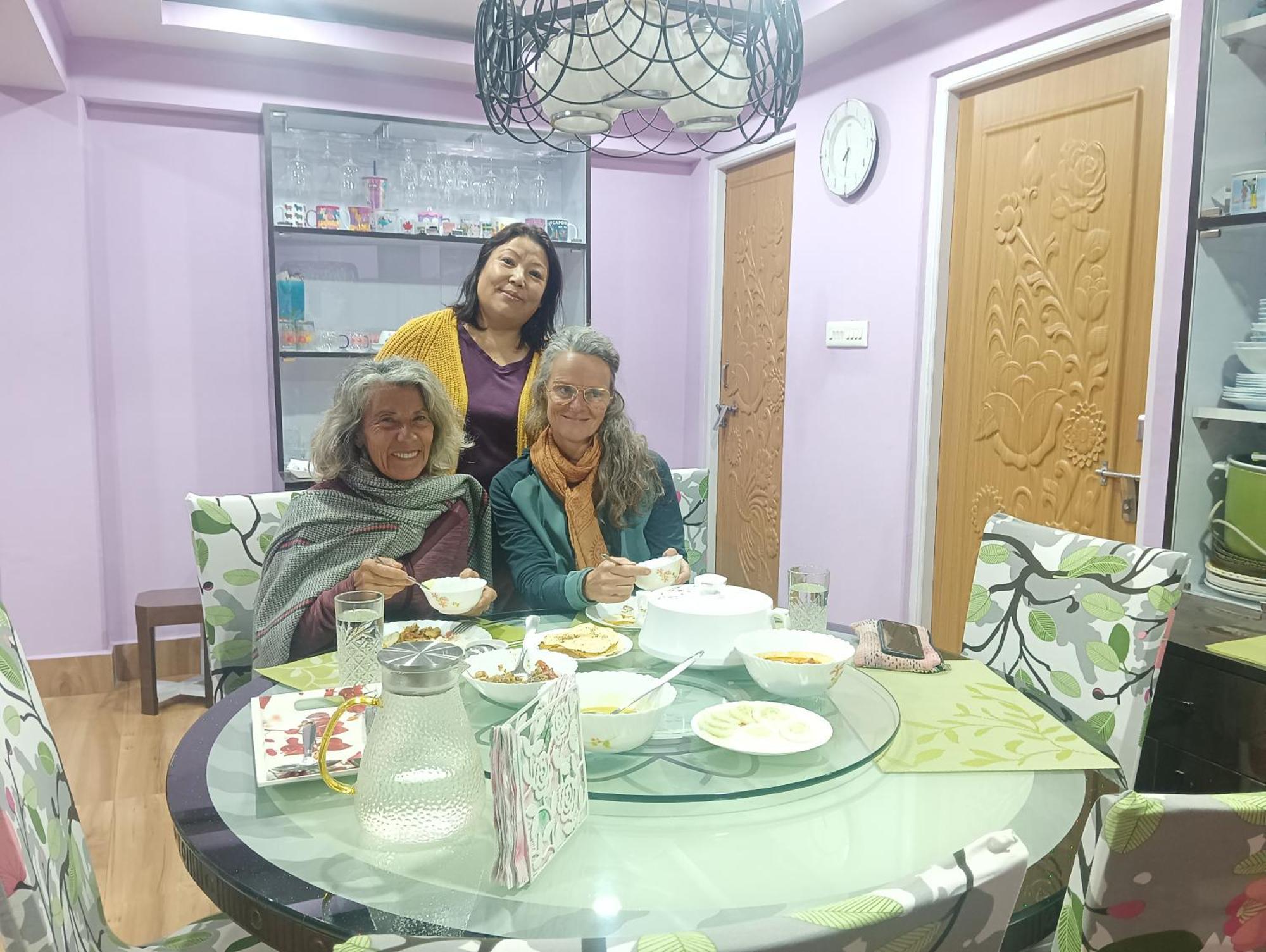 Dew Drops Guest House Darjeeling  Exterior photo